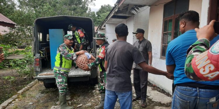 Perpindahan Pemilik Rumah Yang Terkena Program RTLH TMMD Ke 126