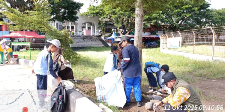 LIPGA : Lihat Dan Ambil Sampah