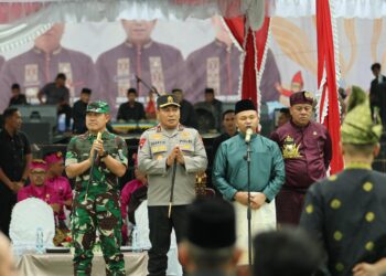 Kapolda Riau Hadiri Pengukuhan 654 Dubalang Batang Kuantan Singingi