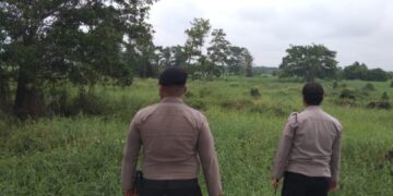 Polsek Pangkalan Kerinci Patroli dan Sosialisasi Larangan Buka Lahan dengan Pembakaran