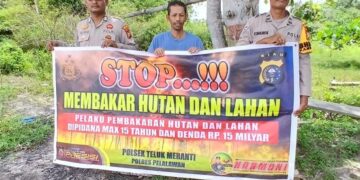 Cegah Karhutla, Polsek Teluk Meranti Sebar Maklumat Kapolda Riau dan Edukasi Warga