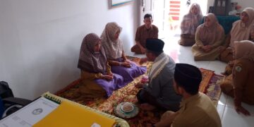 Dua Guru SD Negeri 6 Matangkuli Berangkat Umroh