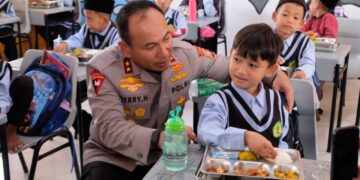 Kapolda Riau Resmikan SPPG Polres Kampar 