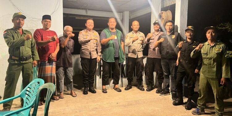 Polsek Langgam Cek Pos Kamling, Dorong Peran Aktif Warga Jaga Kamtibmas