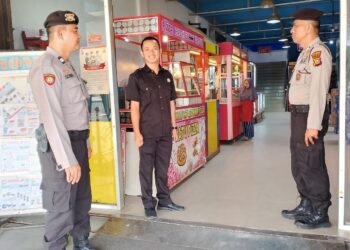 Polisi Patroli di Swalayan dan SPBU, Situasi Aman dan Kondusif