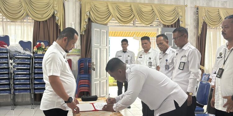 Berantas Narkoba HP Barang Terlarang Lapas Bangkinang Perkuat Integritas Penandatanganan Komitmen