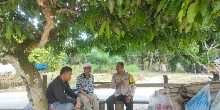 Bhabinkamtibmas Desa Sotol Gencarkan Sambang Warga, Tekankan Pencegahan Narkoba dan Karhutla