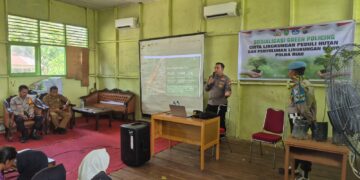 Sosialisasi Green Policing dan Penanaman Bibit Pohon di SMAN 1 Teluk Meranti