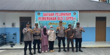 Polsek Pangkalan Kuras Awasi Program Makan Bergizi Gratis di Tiga Sekolah Pelalawan