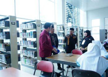 Bupati Aceh Tengah Haili Yoga Hadiri Bedah Buku : “Nilai-Nilai Pendidikan Islam Dalam Kekeberen”