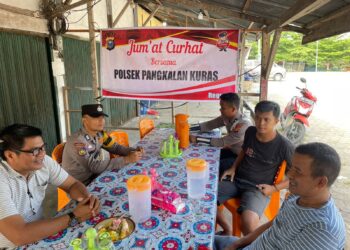 Polsek Pangkalan Kuras Gelar Jum’at Curhat, Warga Keluhkan Balap Liar di Malam Minggu