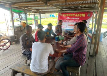 Polsek Kuala Kampar Gelar Minggu Kasih, Warga Diimbau Waspadai Penipuan Online dan Karhutla