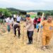 Polsek Ukui Dukung Swasembada Pangan Lewat Penanaman Jagung Serentak di Lahan Kelompok Tani Barokah