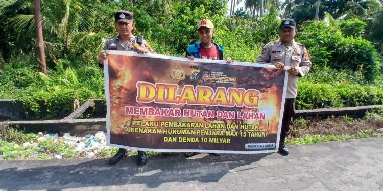 Cegah Karhutla, Polsek Kuala Kampar Patroli dan Ingatkan Warga Tak Buka Lahan dengan Cara Membakar