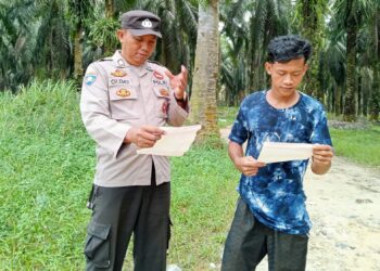 Polsek Kerumutan Intensifkan Patroli Karhutla, Sosialisasikan Larangan Buka Lahan dengan Membakar