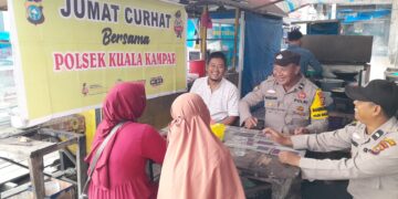 Polsek Kuala Kampar Gelar Jumat Curhat, Warga Keluhkan Penipuan Online dan Kenakalan Remaja