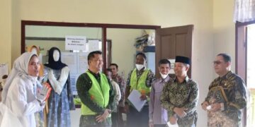 Perdana, Kacabdin Aceh Tengah Bersama Kajari Kunjungi SMK Negeri 1 Takengon