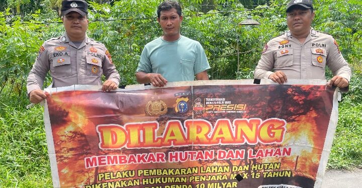 Sosialisasi Maklumat Kapolda Riau Cegah Karhutla ke Warga Kuala Kampar