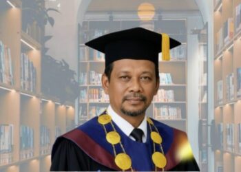 Muzakkir Samidan Alumni IAIN Langsa, Raih Gelar Profesor Pertama
