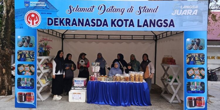 Dekranasda Hadir Warnai Car Free Day, Masyarakat Antusias Nikmati Suasana