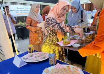 Universitas Muhammadiyah Ahmad Dahlan Palembang menyelenggarakan Pameran UMKM