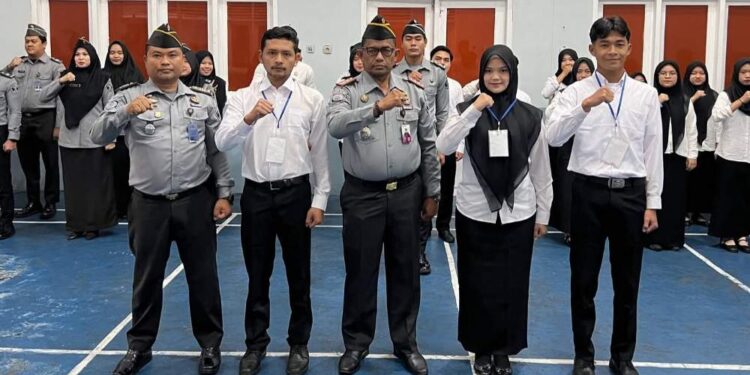 Apel Pagi Dan Penandatanganan Perjanjian Pemagangan Serta Penerimaan Peserta Magang