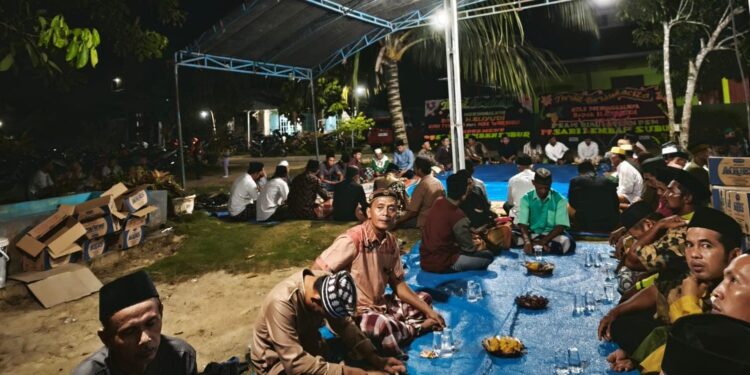 Polsek Kerumutan Takziah ke Rumah Duka Warga, Sekaligus Sampaikan Imbauan Kamtibmas