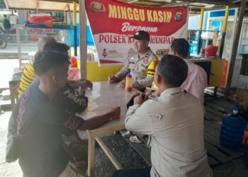 Polsek Kuala Kampar Gelar Minggu Kasih, Warga Keluhkan Penipuan Online dan Isu Karhutla