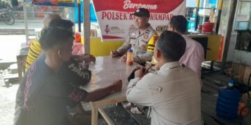 Polsek Kuala Kampar Gelar Minggu Kasih, Warga Keluhkan Penipuan Online dan Isu Karhutla