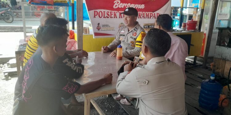 Polsek Kuala Kampar Gelar Minggu Kasih, Warga Keluhkan Penipuan Online dan Isu Karhutla
