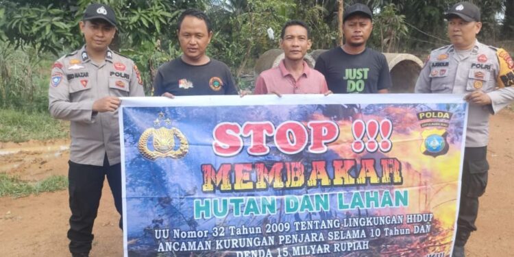 Cegah Karhutla, Polsek Ukui Intensifkan Patroli dan Himbauan ke Warga