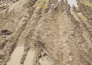 Jalan Seperti Sawah Dan Sulit Keluarkan Hasil Tani, Masyarakat Serimulya Penaron Tuntut Jalan Diperbaiki