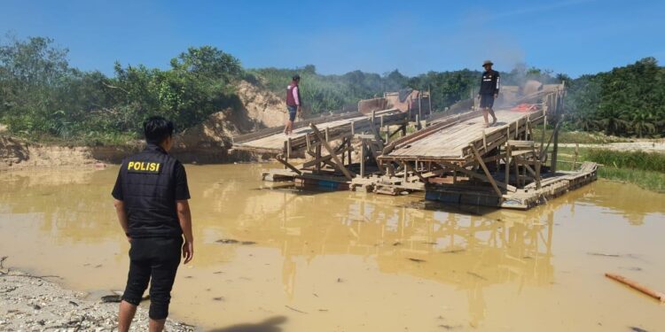 Polsek Singingi Tertibkan Aktivitas Pertambangan Tanpa Izin (PETI) di Kelurahan Muara Lembu