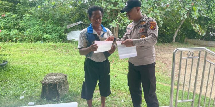 Polsek Kerumutan Gelar Patroli dan Sosialisasi Larangan Bakar Lahan di Wilayah Rawan Karhutla