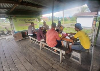 Polsek Kuala Kampar Gelar Jumat Curhat, Warga Keluhkan Anjing Liar hingga Kebut-Kebutan Remaja