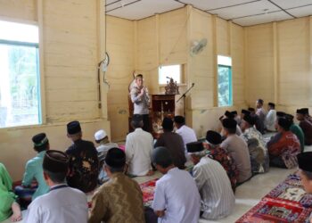Safari Jum’at Di Jamat, Kapolres Aceh Tengah Ajak Perkuat Silaturahmi Dan Pengawasan Anak