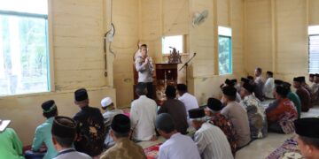 Safari Jum’at Di Jamat, Kapolres Aceh Tengah Ajak Perkuat Silaturahmi Dan Pengawasan Anak