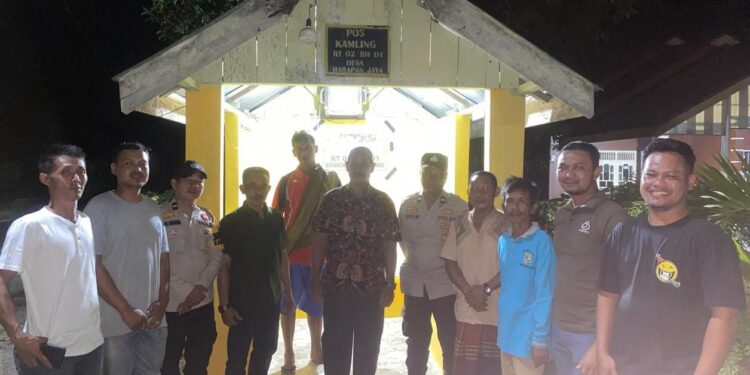 Polsek Pangkalan Kuras Gencarkan Patroli Pos Kamling untuk Jaga Kamtibmas