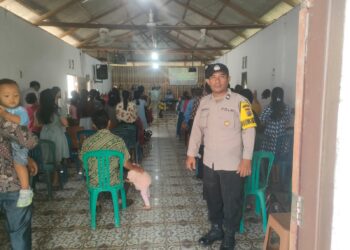 Polisi Gelar Ibadah Minggu Kasih di Gereja Langgam
