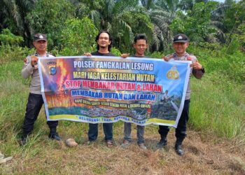 Polsek Pangkalan Lesung Sosialisasikan Maklumat Kapolda Riau tentang Larangan Bakar Lahan