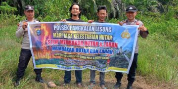 Polsek Pangkalan Lesung Sosialisasikan Maklumat Kapolda Riau tentang Larangan Bakar Lahan