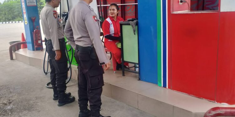 Pastikan Situasi Aman dan Kondusif, Polsek Pangkalan Kerinci Gencarkan Patroli ke Pusat Keramaian dan SPBU