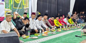 UAS Isi Tabligh Akbar di Langgam, Ribuan Warga Padati Lapangan Blok M