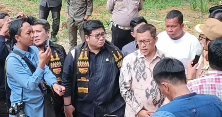 Masyarakat Subulussalam Berbondong-bondong Saksikan Kunjungan Kerja BAM DPR-RI
