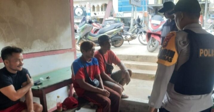 Polsek Ukui Gelar KRYD, Patroli dan Edukasi Warga Untuk Jaga Kamtibmas