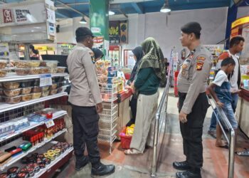 Polsek Pangkalan Kerinci Patroli di Pusat Keramaian dan SPBU, Situasi Wilayah Terpantau Kondusif