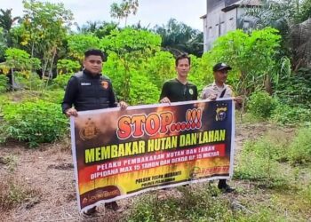 Polisi Sebarkan Maklumat Kapolda Riau untuk Cegah Karhutla
