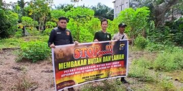 Polisi Sebarkan Maklumat Kapolda Riau untuk Cegah Karhutla