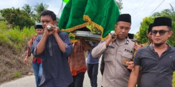 Bhabinkamtibmas Penarikan Laksanakan DDS dan Melayat Tokoh Masyarakat Desa Penarikan