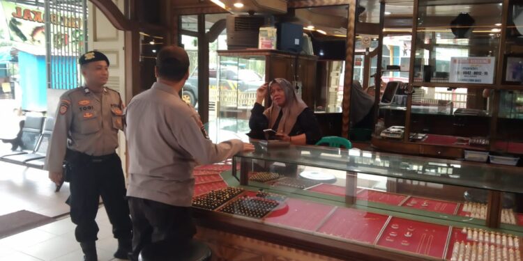 Polsek Pangkalan Kerinci Gelar Patroli KRYD Cegah C3 di Sejumlah Titik Rawan